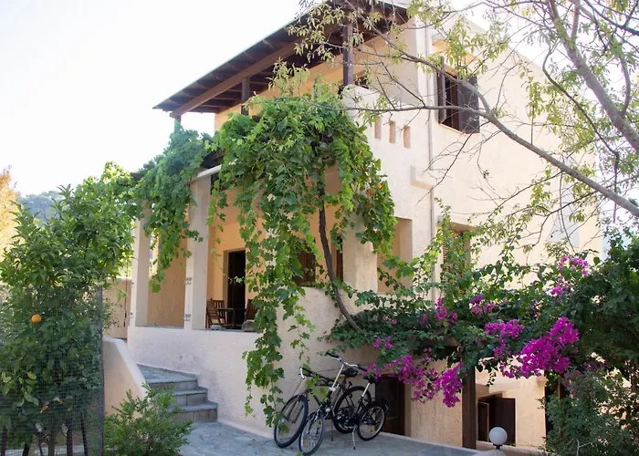 Sini Apartments 3